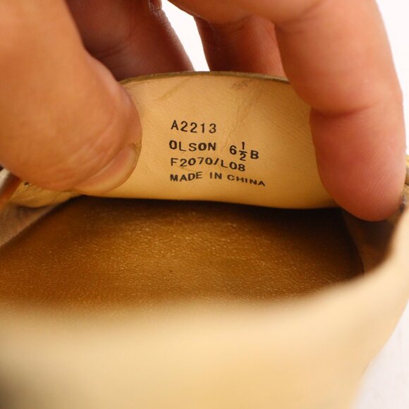 COACH Olson Women's Size 6.5 B Gold Leather Logo Loafers Slip On Shoes A2213 - Picture 3 of 10